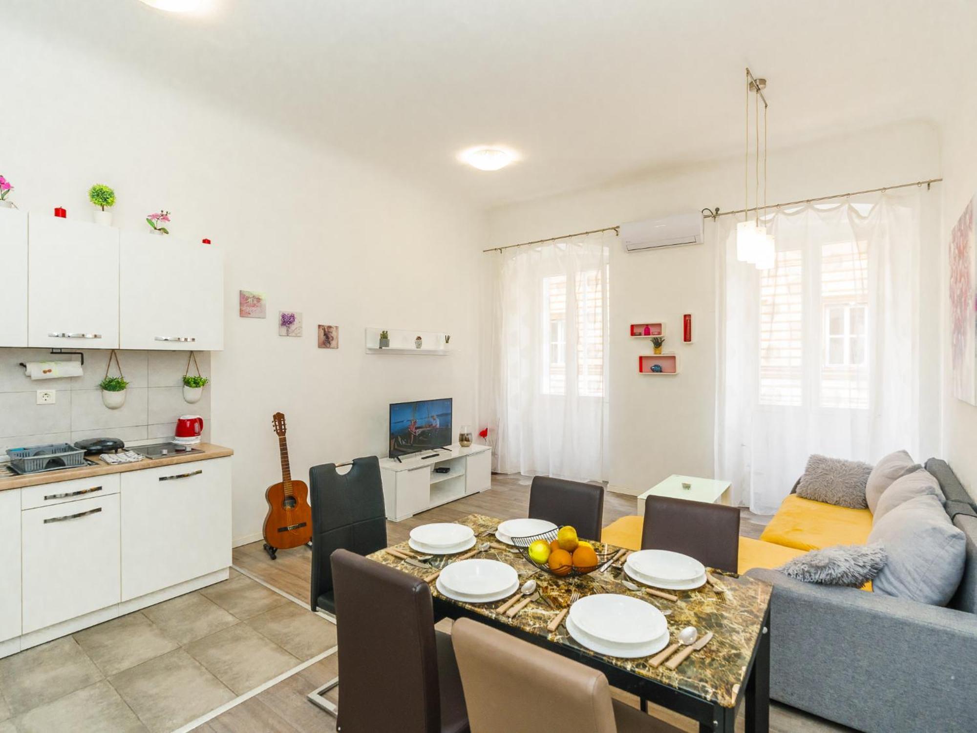 Apartments Lucija & Katia Rijeka Ngoại thất bức ảnh